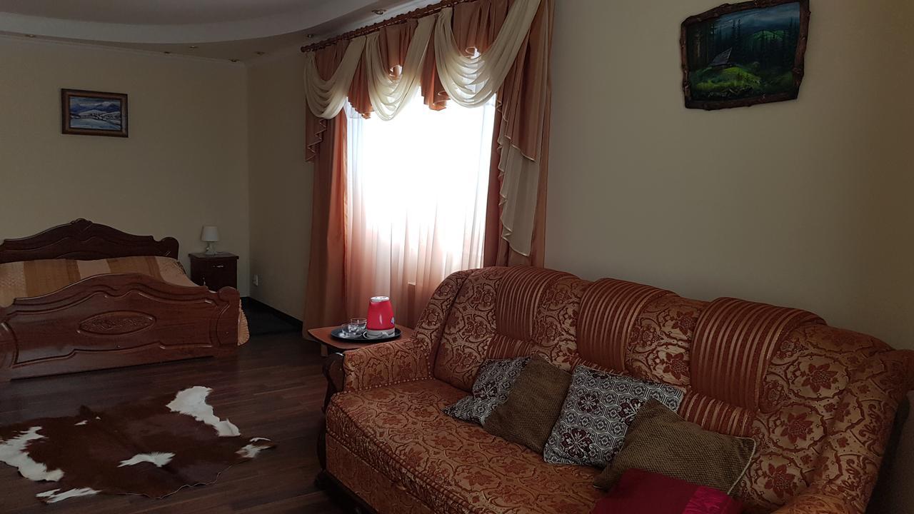Hotel Lara Solochin Zewnętrze zdjęcie