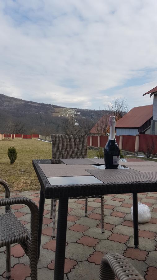 Hotel Lara Solochin Zewnętrze zdjęcie
