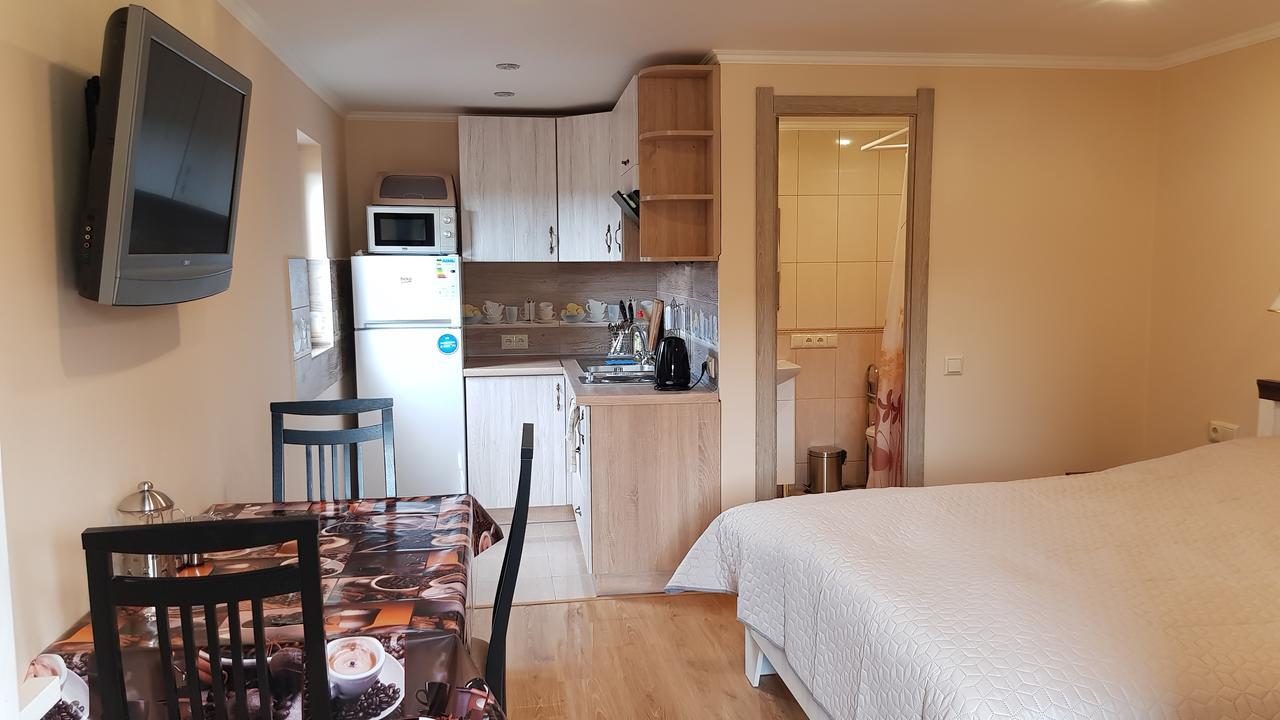 Hotel Lara Solochin Zewnętrze zdjęcie